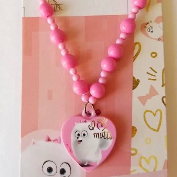 THE SECRET LIFE OF PETS GIDGET HEART NECKLACE - Picture 3 of 7